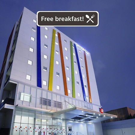 ג'קרטה Amaris Hotel Tebet מראה חיצוני תמונה